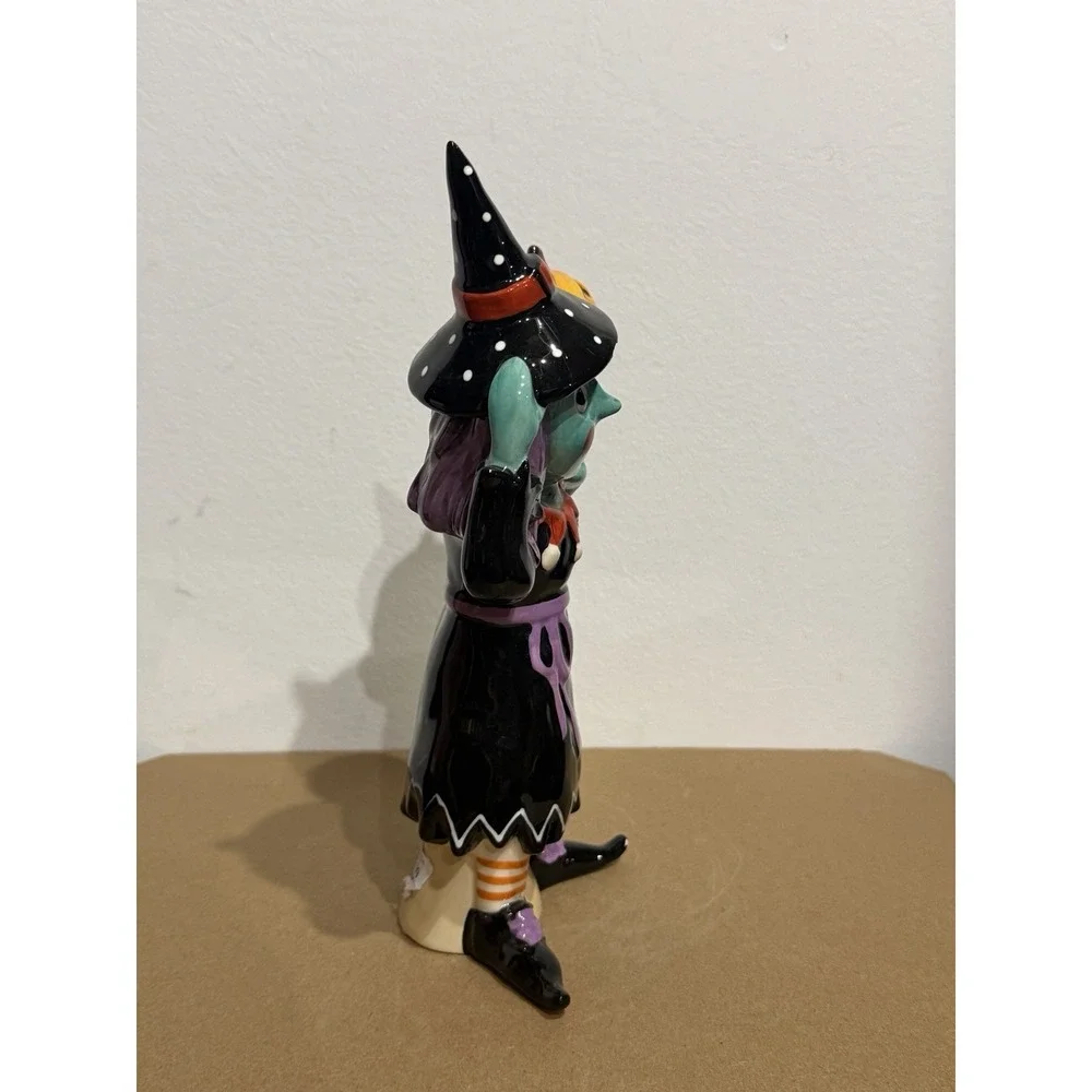 Blue Sky Clayworks Halloween WITCH WITH JACK-O-LANTERN Blue Face - FLAWS